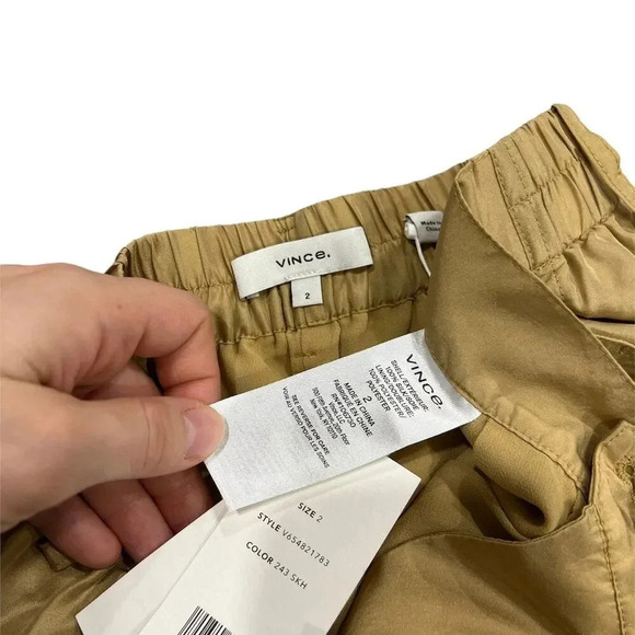 Vince Gold Drapey 100% Silk Pleated Habutai Shorts 2 - Picture 3 of 3